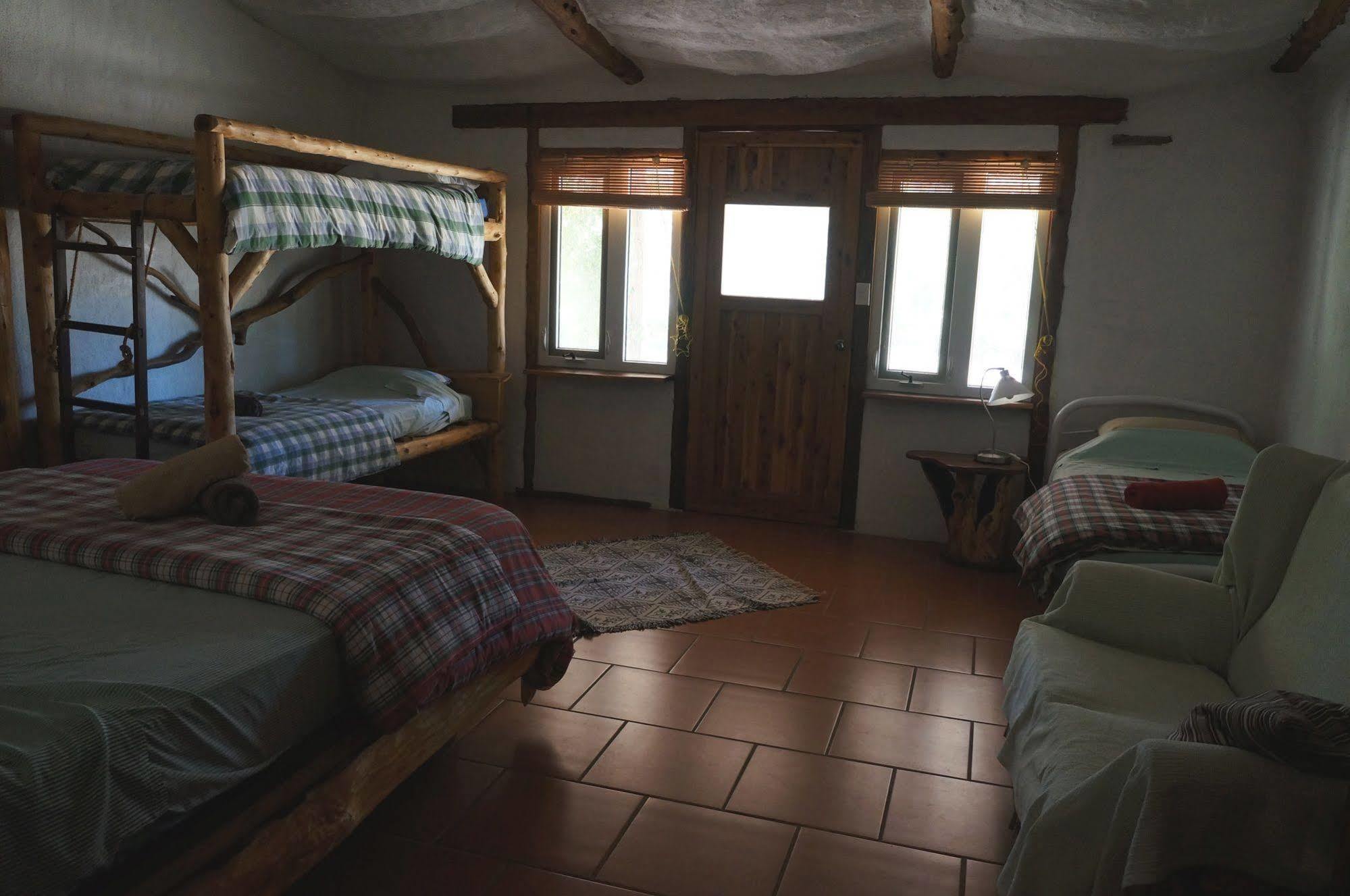 Pilliga Pottery Creative Farmstay Coonabarabran Buitenkant foto